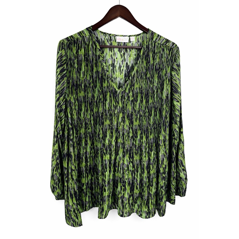 Belle by Kim Gravel Micropleat V-Neck Printed Blouse‎ Pine Green A677104 Size 3X